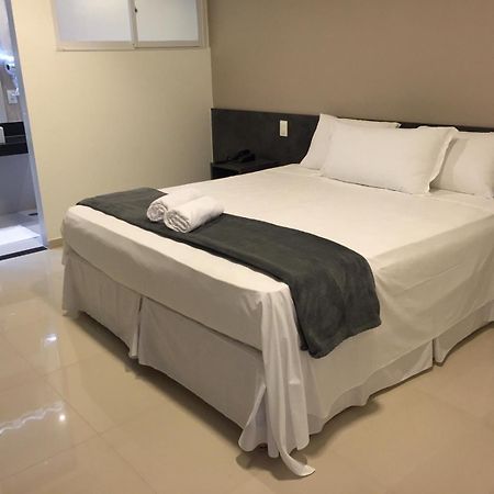 ז'אבואטו דוס גוארראפס Scenarium Hotel חדר תמונה