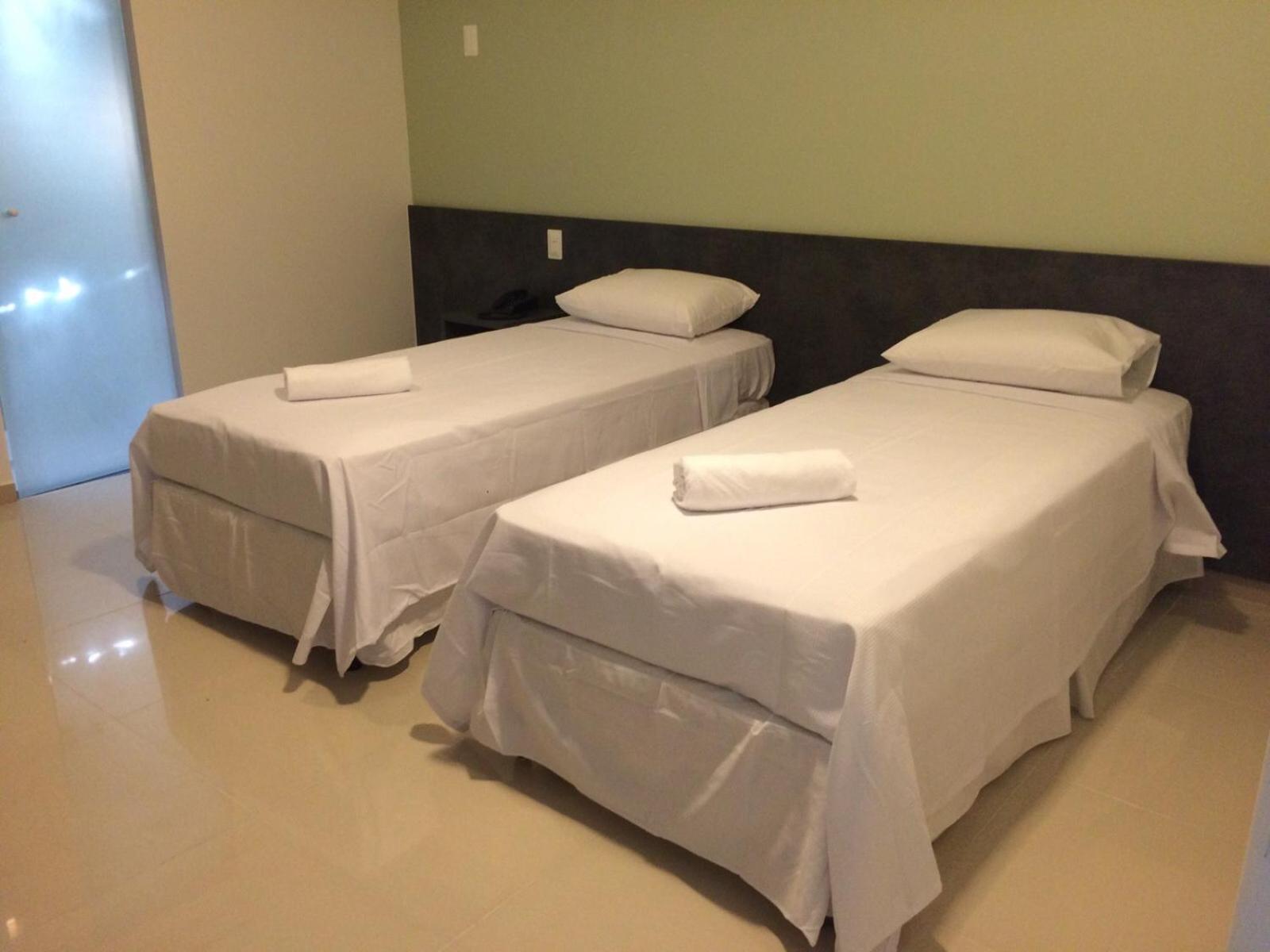ז'אבואטו דוס גוארראפס Scenarium Hotel חדר תמונה