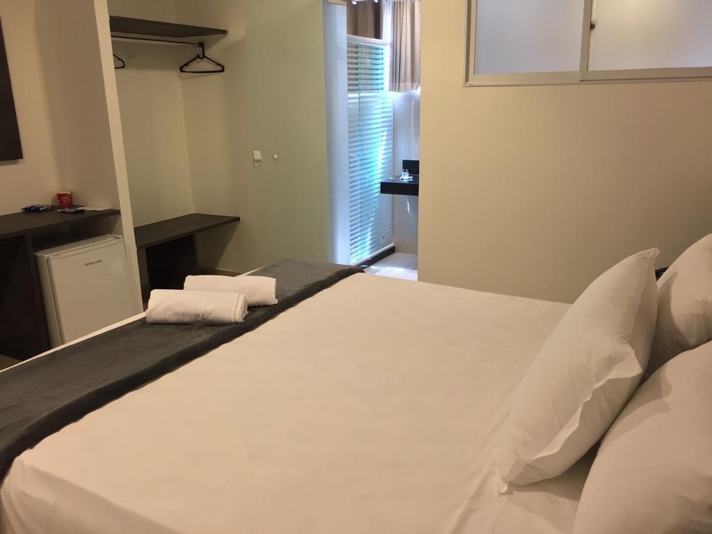 ז'אבואטו דוס גוארראפס Scenarium Hotel חדר תמונה