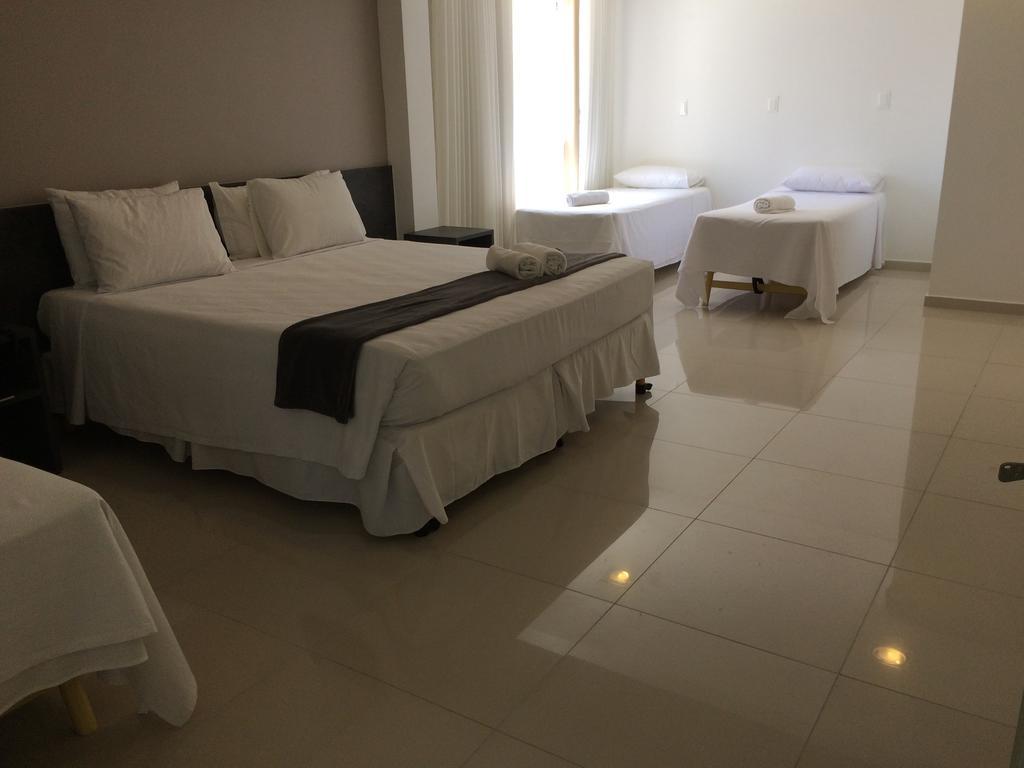 ז'אבואטו דוס גוארראפס Scenarium Hotel מראה חיצוני תמונה