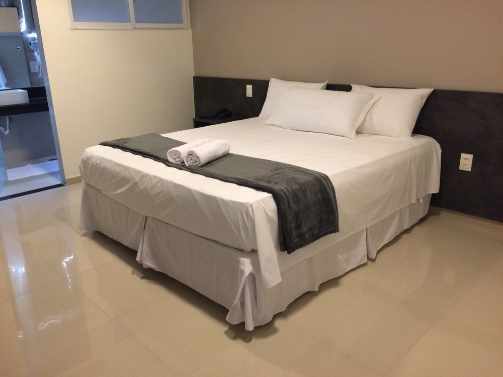 ז'אבואטו דוס גוארראפס Scenarium Hotel מראה חיצוני תמונה